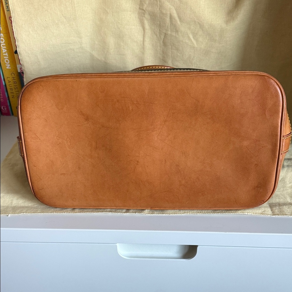 Louis Vuitton Brown Monogram Alma Handbag - Picture 2 of 5